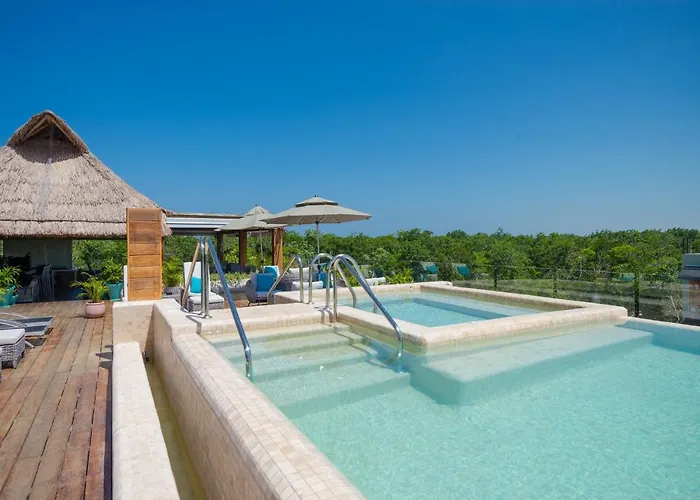 Naay Curamoria Collection Tulum
