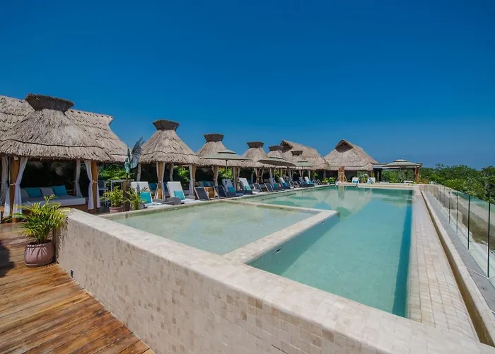 Naay Curamoria Collection Hotel 4*