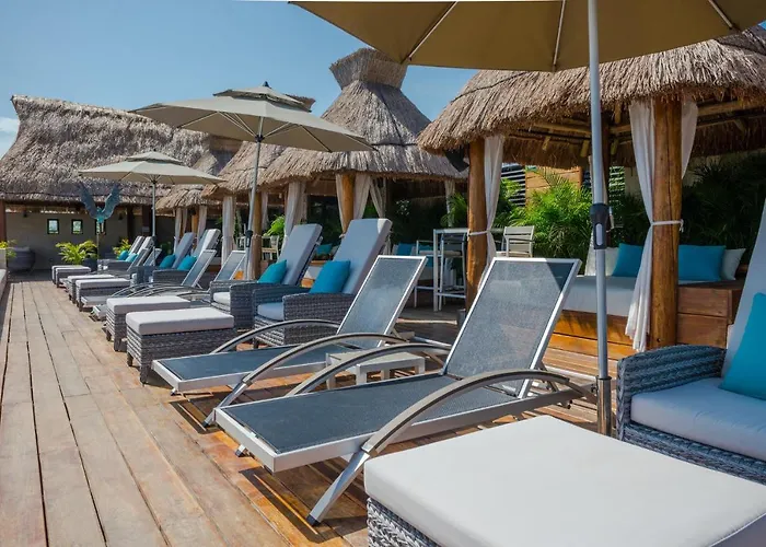 Naay Curamoria Collection Hotel 4*
