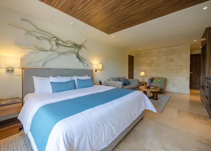 Hotel Naay Curamoria Collection 4*