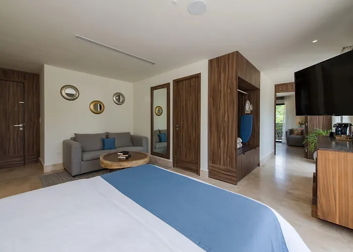 Hotel Naay Curamoria Collection 4*
