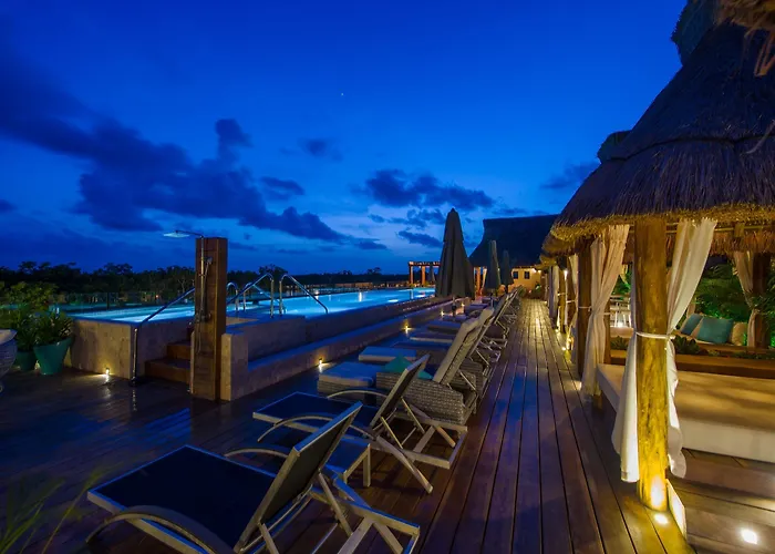 Hotel Naay Curamoria Collection